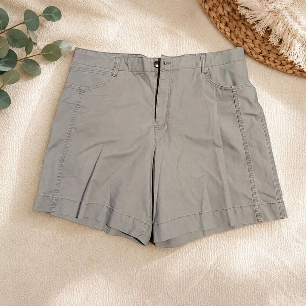 Women’s shorts